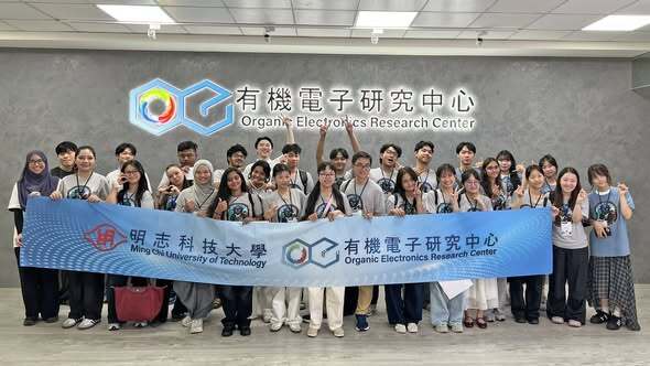 【Exchange & Visit】2026/07/07 & 08/11 We warmly welcomed Language & Culture Camp students to the Organic Electronics Research Center! The visit included a center tour, student sharing, and hands-on activities, promoting cultural and tech exchange.Image